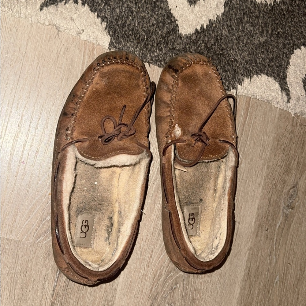 Well worn Ugg slippers size 9
